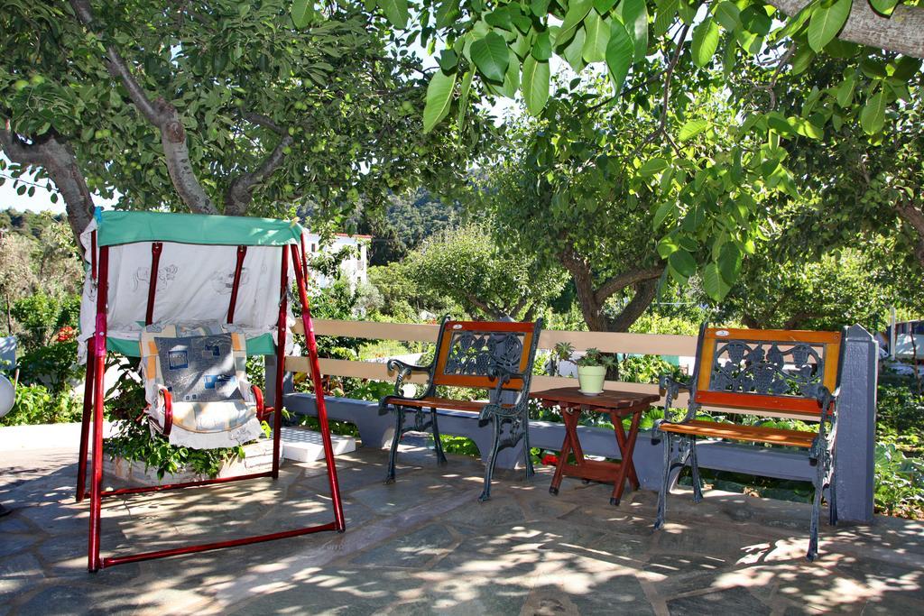 Alexandra Sofia Apartment Stafylos Exterior photo
